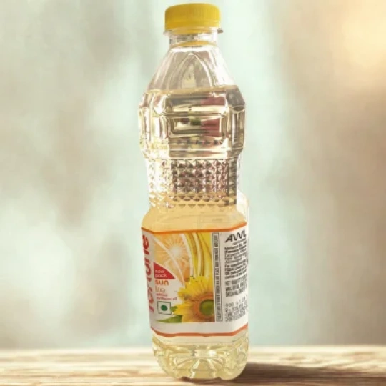 Fortune Sunlite Refined Sunflower Oil Bottles