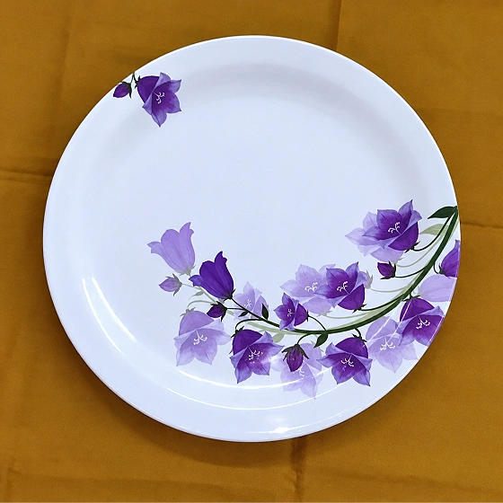 Plastic  small plate white20.5 cm